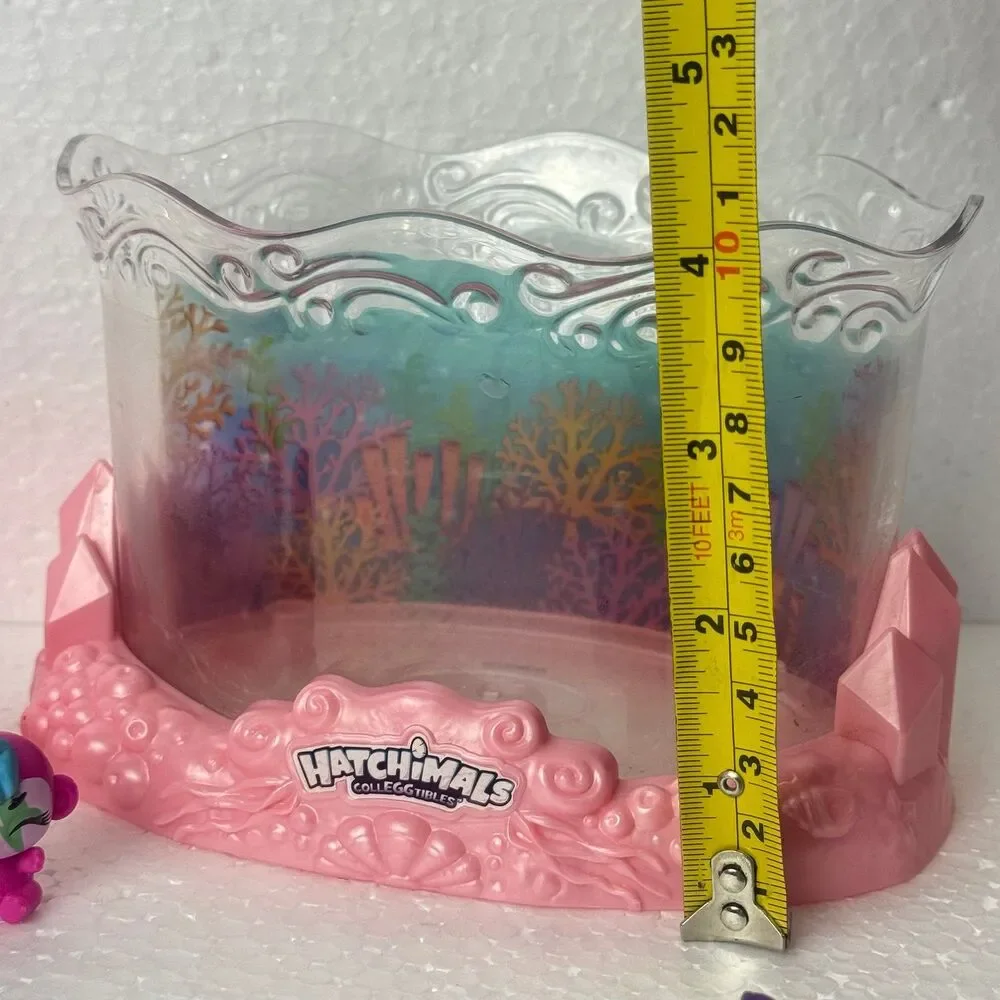 Hatchimals Colleggtibles, Mermal Magic Underwater Aquarium with 11 Exclusive Cha